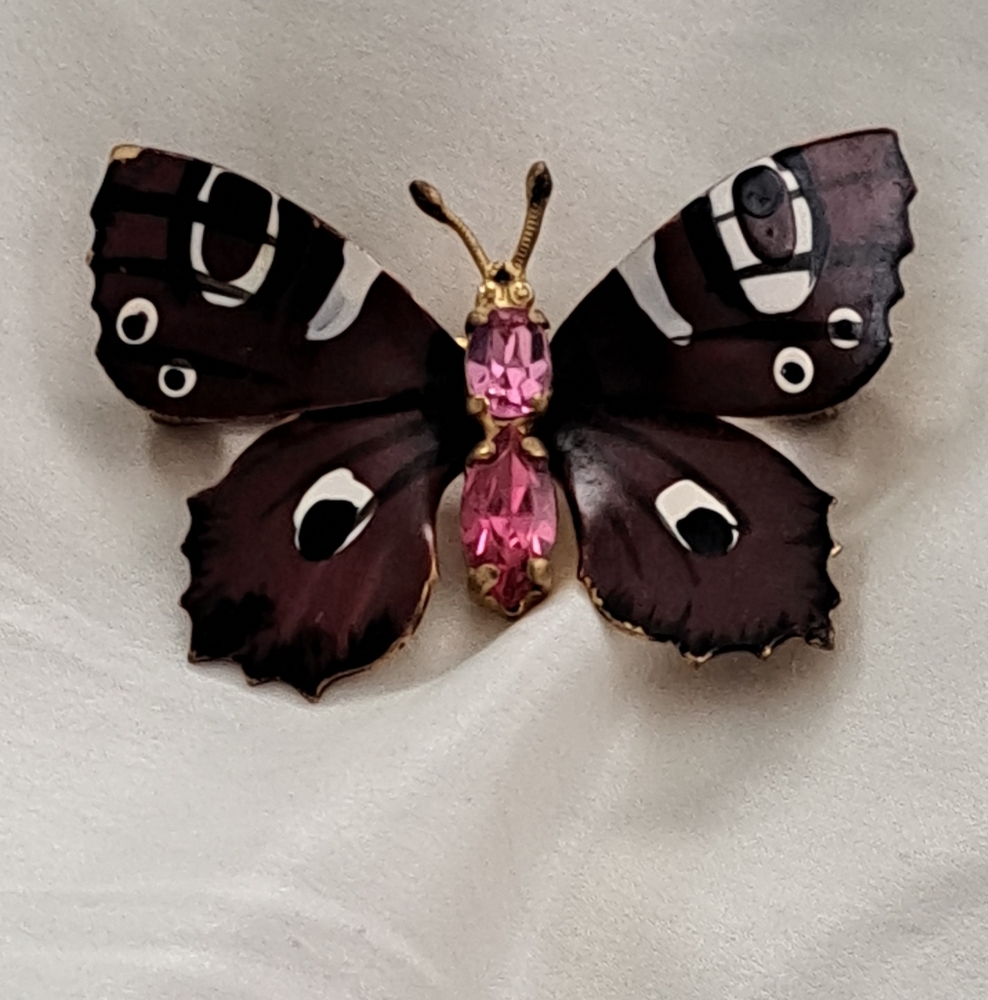 Vintage Pin 9/7
